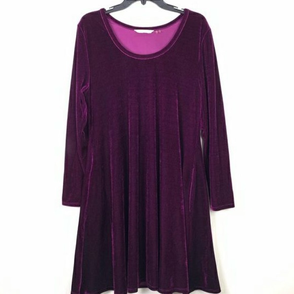 Soft Surroundings Velvet Dress (IT HAS POCKETS) - Picture 10 of 14